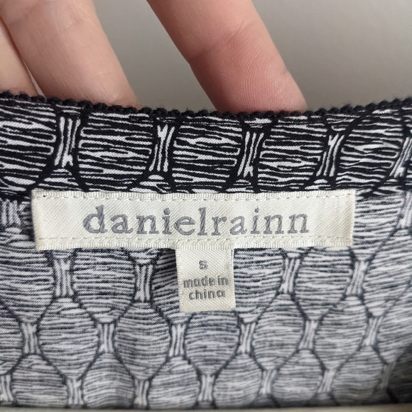 ANTHROPOLOGIE Daniel Rainn Bohemian Tunic Blouse Tassels in Black and White S - Picture 5 of 13